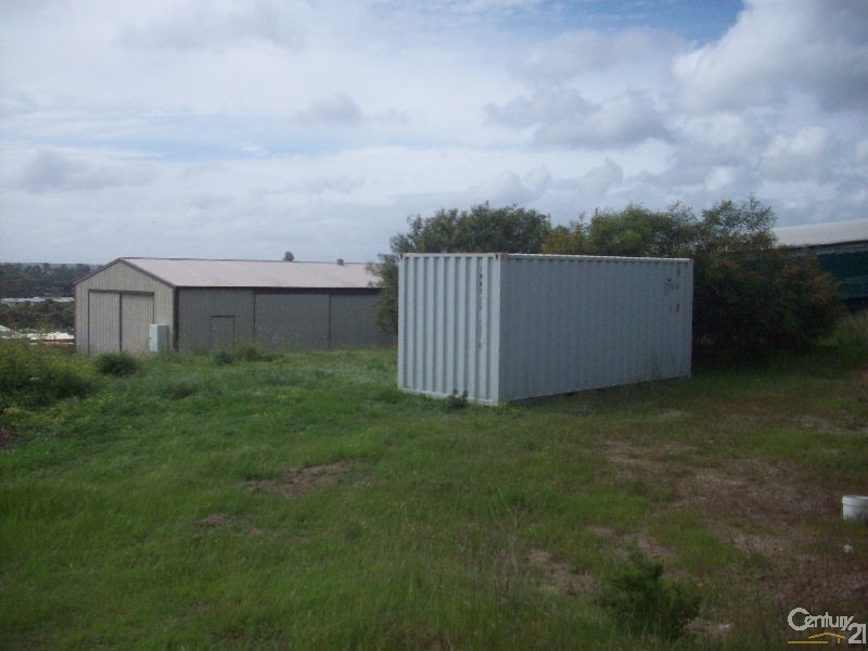 70 Gates Rd, Hackham SA 5163