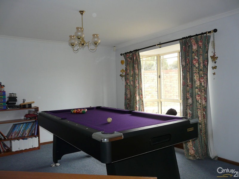 2 Hoy Street, Noarlunga Downs SA 5168