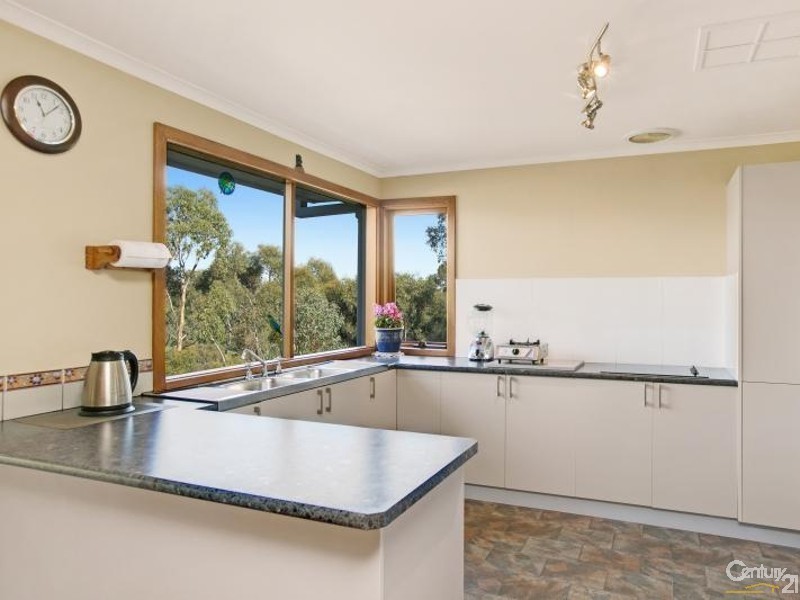 174 Upper Penneys Hill Rd, Onkaparinga Hills SA 5163