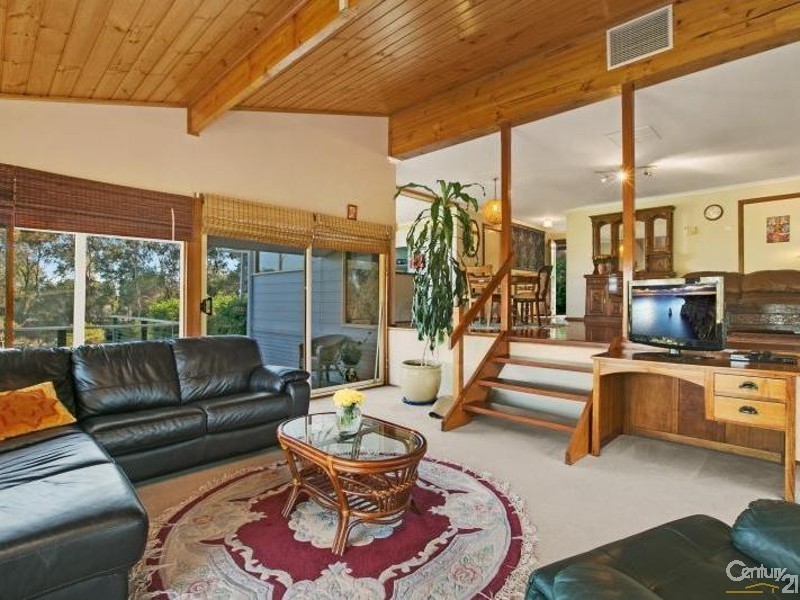 174 Upper Penneys Hill Rd, Onkaparinga Hills SA 5163