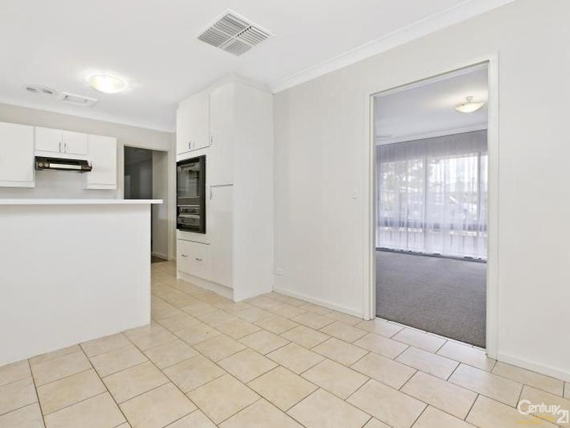 5 Philip Ave, Morphett Vale SA 5162