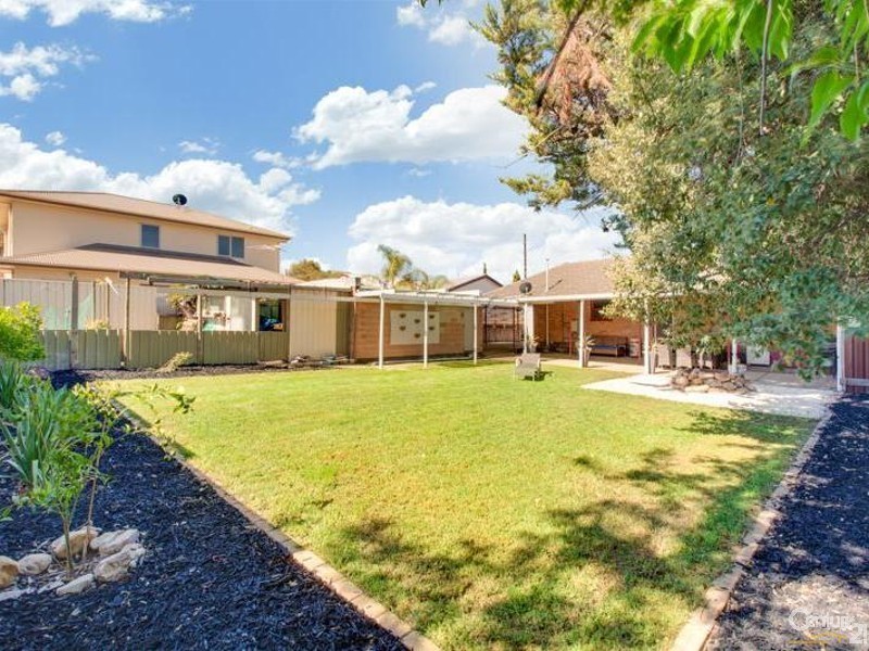19 Dyson Road, Port Noarlunga SA 5167