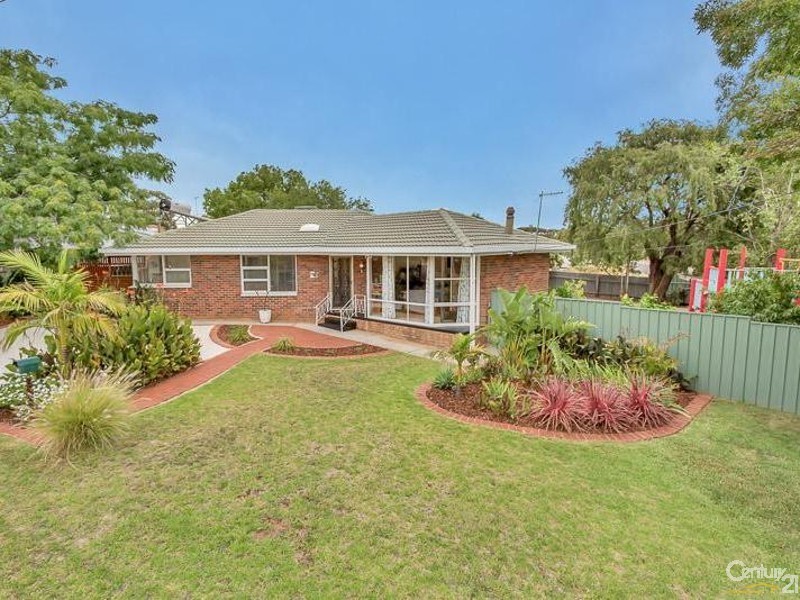 17 Dalkeith Avenue, Morphett Vale SA 5162