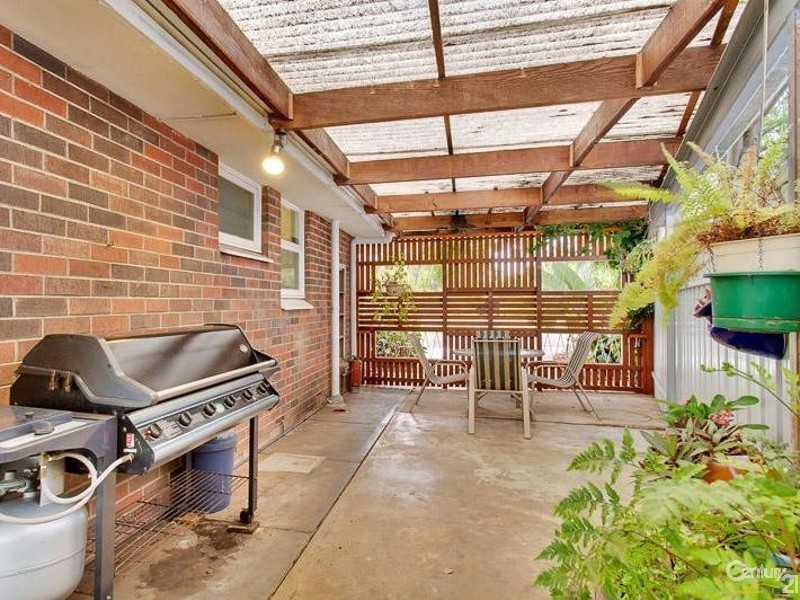 17 Dalkeith Avenue, Morphett Vale SA 5162