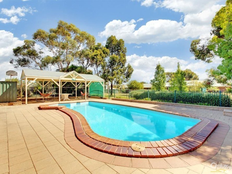 187 Upper Penneys Hill Rd, Onkaparinga Hills SA 5163