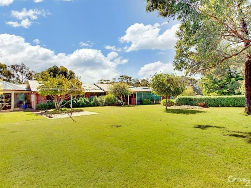 187 Upper Penneys Hill Rd, Onkaparinga Hills SA 5163