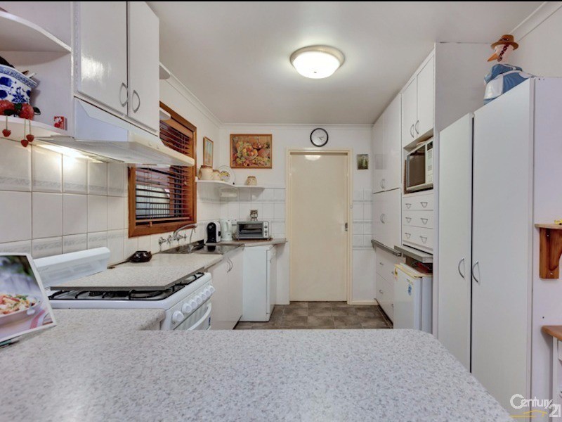 32 Nicolle Drive, Morphett Vale SA 5162