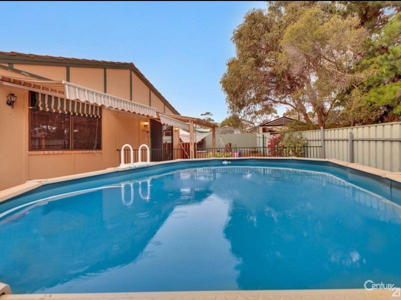 32 Nicolle Drive, Morphett Vale SA 5162