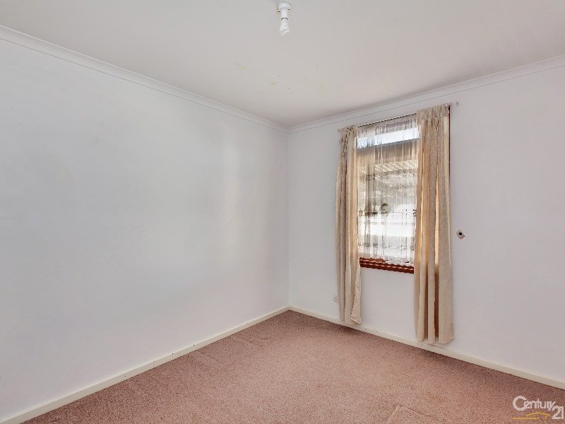 33 Flavian Crescent, Morphett Vale SA 5162