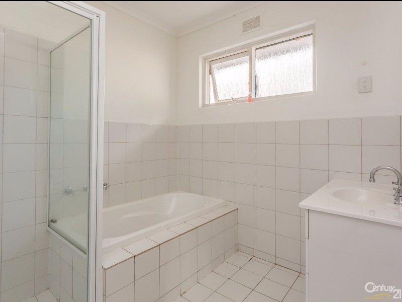 42 Haseldene Drive, Christie Downs SA 5164