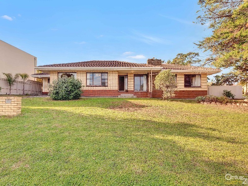 39 Third Avenue, Moana SA 5169