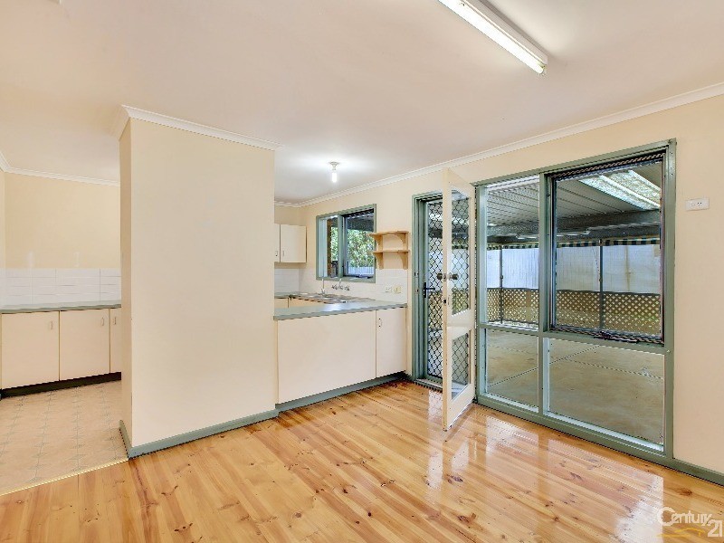 34 Cumberland Crescent, Huntfield Heights SA 5163