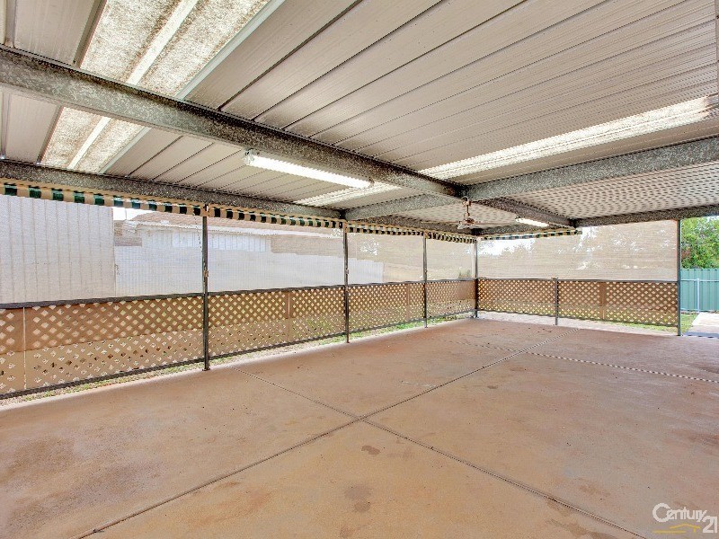 34 Cumberland Crescent, Huntfield Heights SA 5163