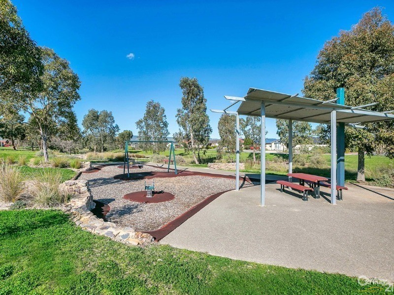 11 Periwinkle Drive, Aldinga Beach SA 5173
