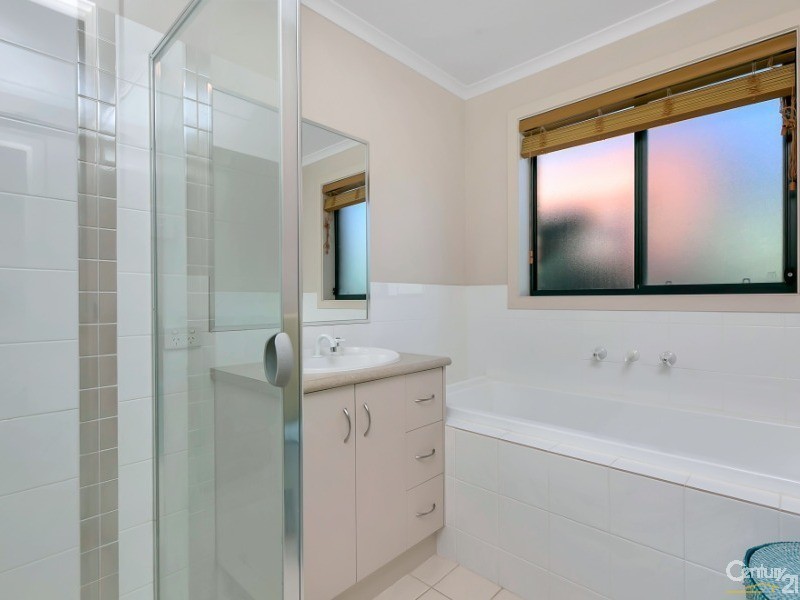 20 Ochre Drive, Aldinga Beach SA 5173