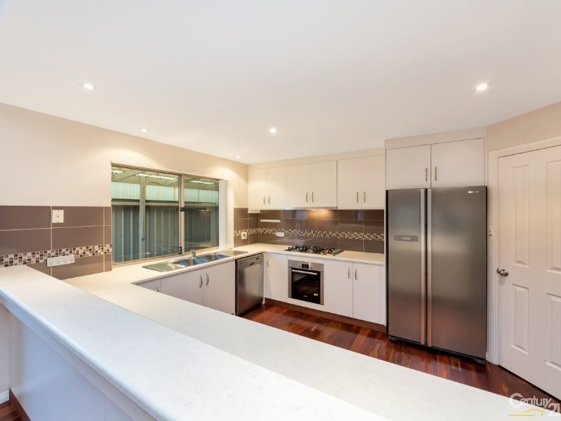 31 Mast Avenue, Seaford Meadows SA 5169