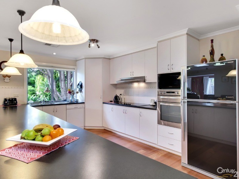 16 Sauerbiers Road, Seaford Meadows SA 5169