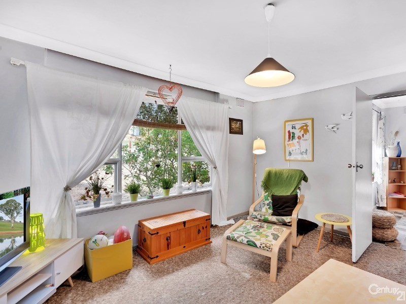 12 Bushby Street, Hackham SA 5163