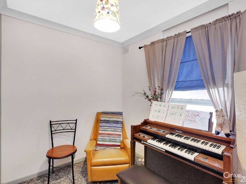 12 Bushby Street, Hackham SA 5163