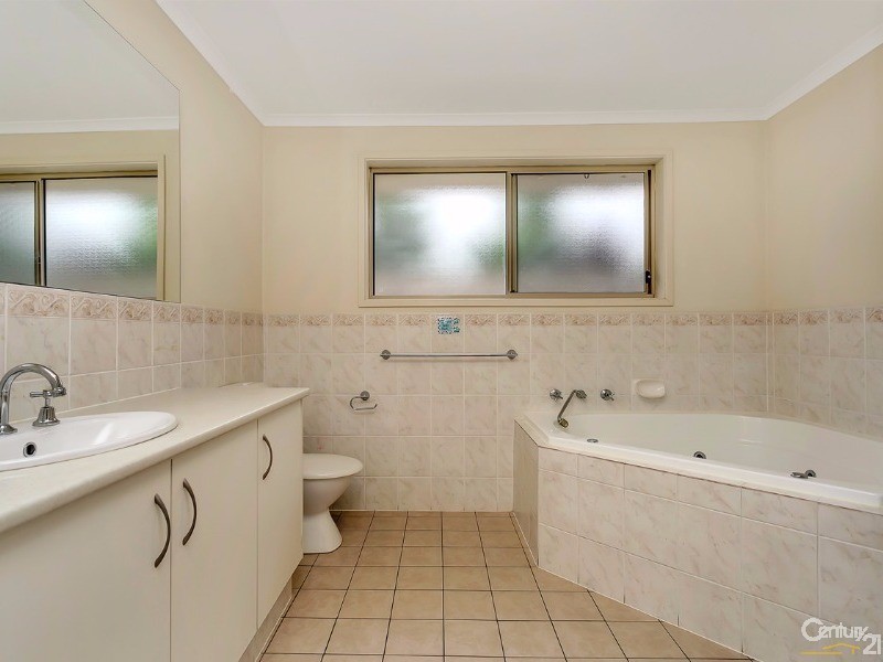 5 Hertford Place, Noarlunga Downs SA 5168