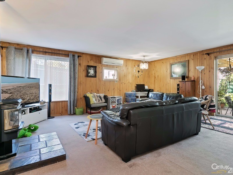 29 Flinders Crescent, Hackham SA 5163