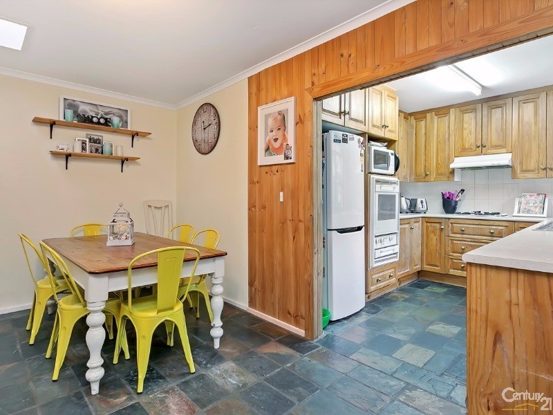 29 Flinders Crescent, Hackham SA 5163