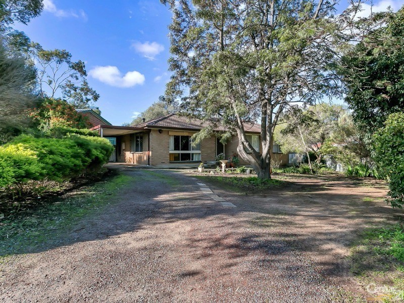 29 Flinders Crescent, Hackham SA 5163