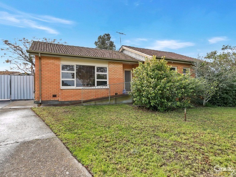 21 Taralga Road, O’sullivan Beach SA 5166