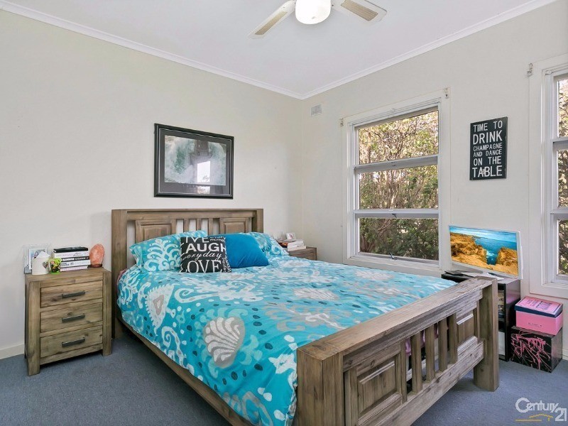 21 Taralga Road, O’sullivan Beach SA 5166