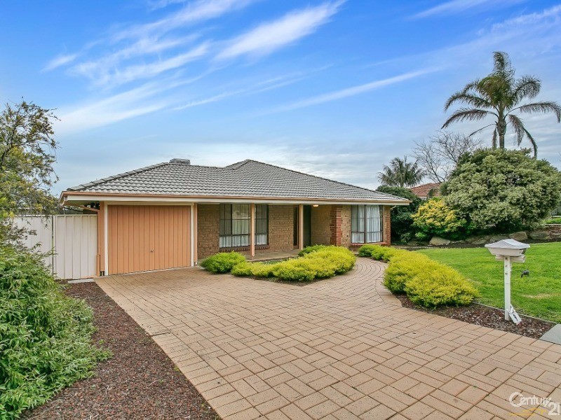 9  Vennachar Drive, Hallett Cove SA 5158