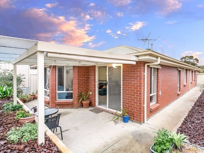 4 Nigel Lane, Hackham SA 5163