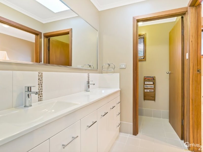 12 Lucretia Way, Hallett Cove SA 5158