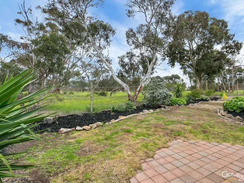 12 Lucretia Way, Hallett Cove SA 5158
