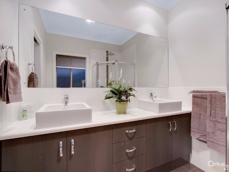 47 Elizabeth Crescent, Hallett Cove SA 5158