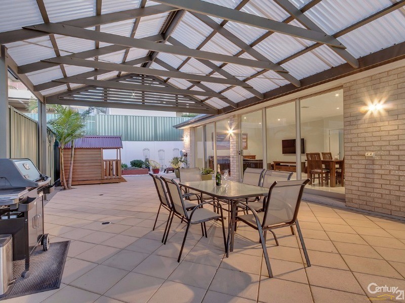 47 Elizabeth Crescent, Hallett Cove SA 5158