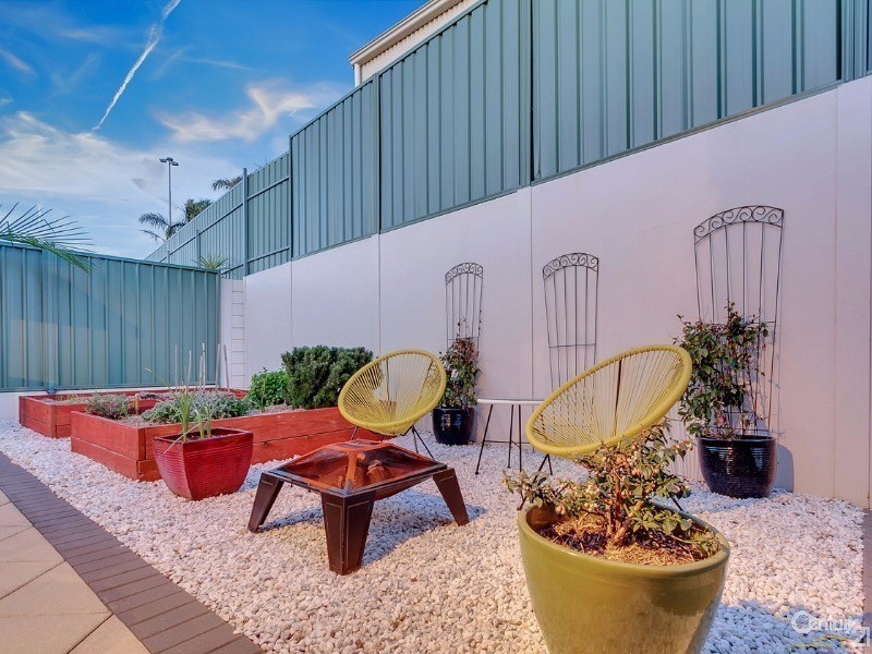 47 Elizabeth Crescent, Hallett Cove SA 5158