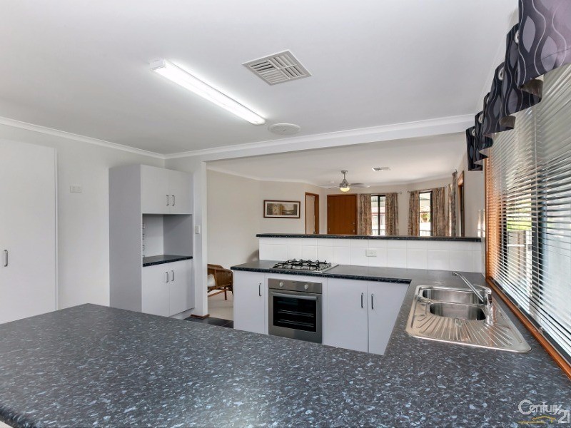 72 Penneys Hill Road, Hackham SA 5163