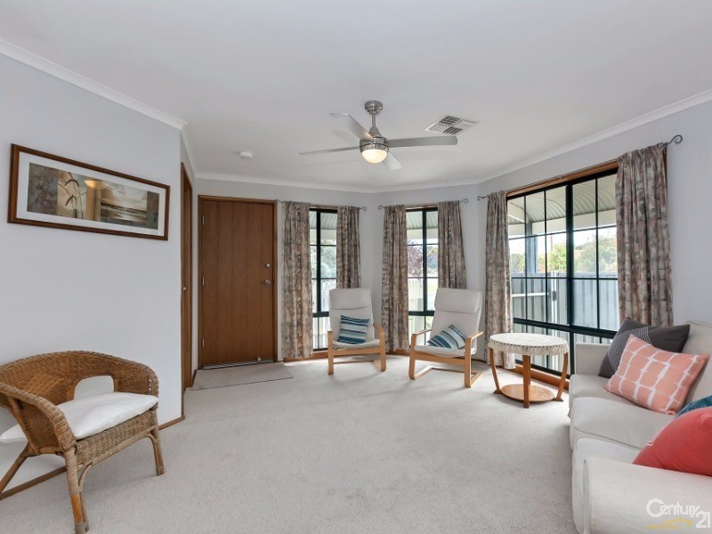 72 Penneys Hill Road, Hackham SA 5163