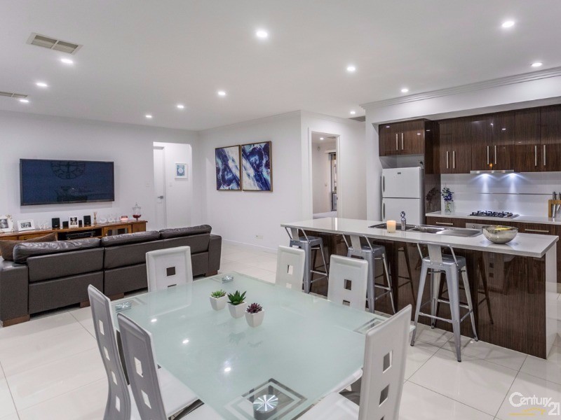 42 Green Avenue, Seaton SA 5023