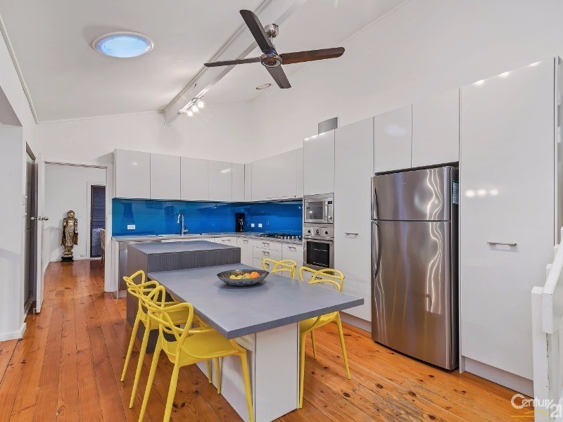 36 Karoona Crescent, Seacombe Heights SA 5047