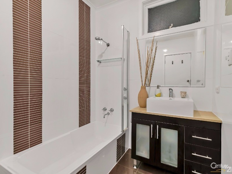 36 Karoona Crescent, Seacombe Heights SA 5047