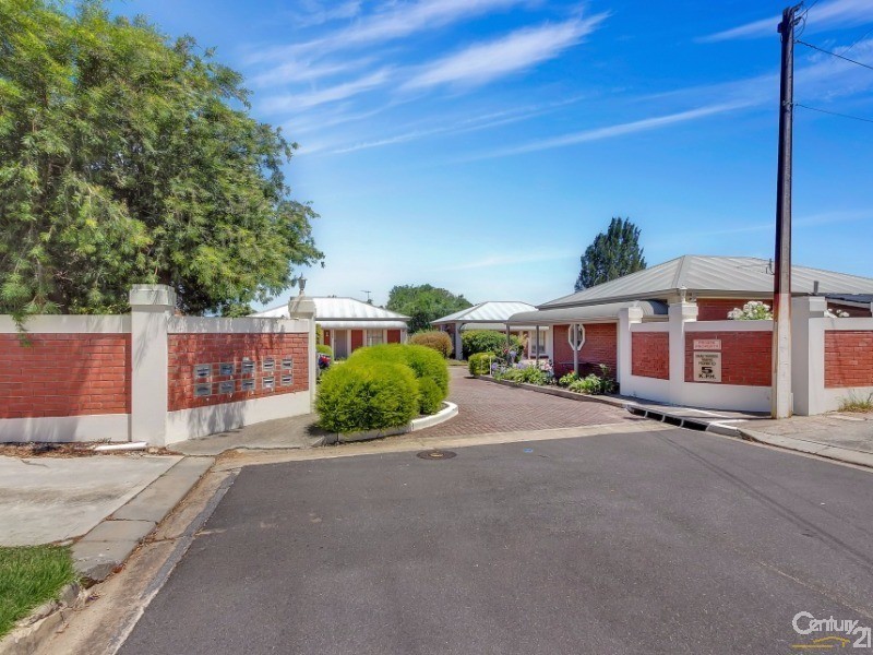 4/14 Leech Avenue, Morphett Vale SA 5162