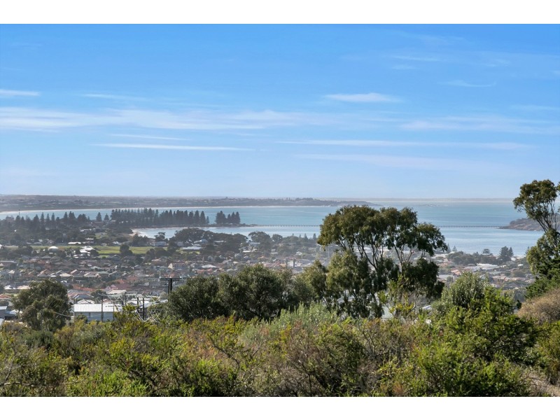 26 Tripp Street, Encounter Bay SA 5211