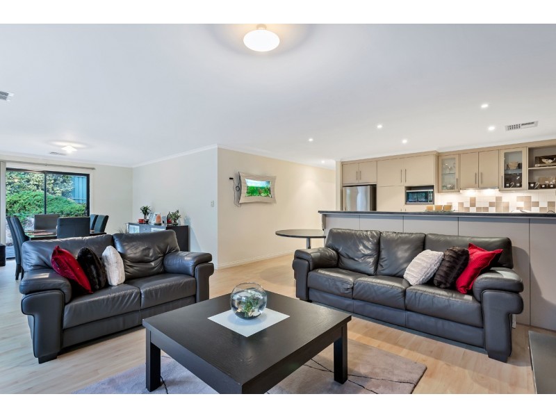 7 Brooklyn Drive, Hallett Cove SA 5158