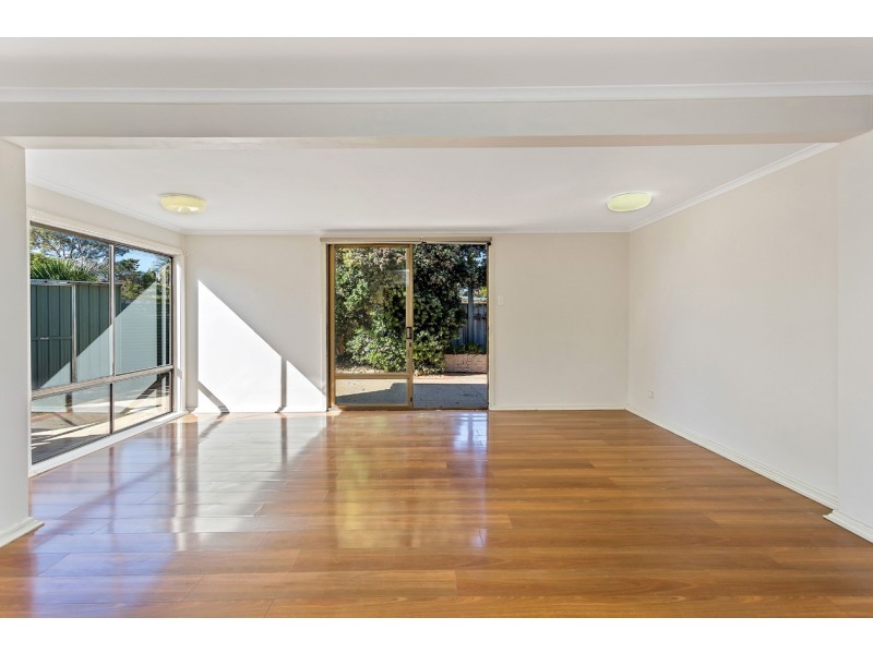 1 Gifford Terrace, Seaford SA 5169