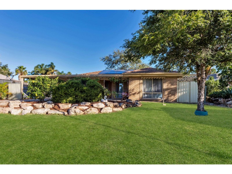 8 Kauri Court, Noarlunga Downs SA 5168