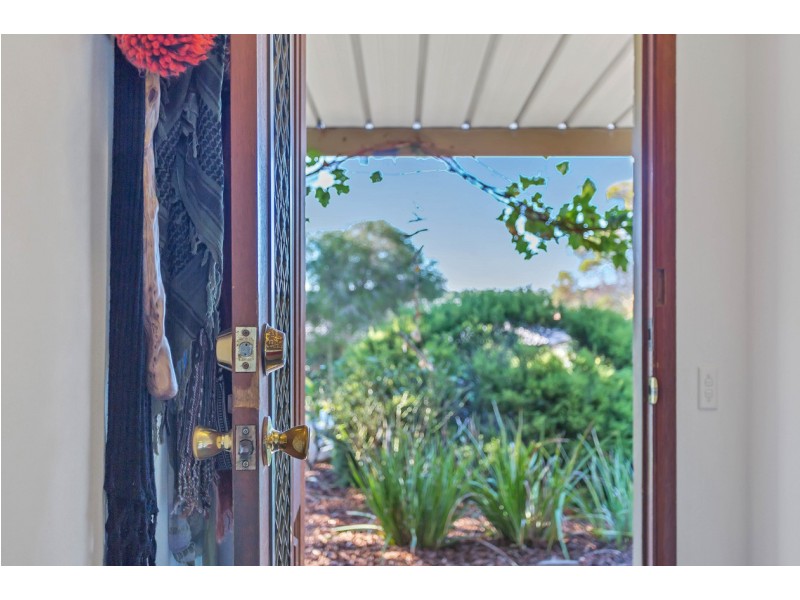 8 Kauri Court, Noarlunga Downs SA 5168