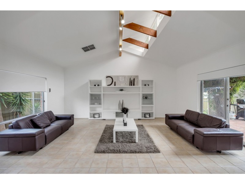 52 Penneys Hill Road, Hackham SA 5163