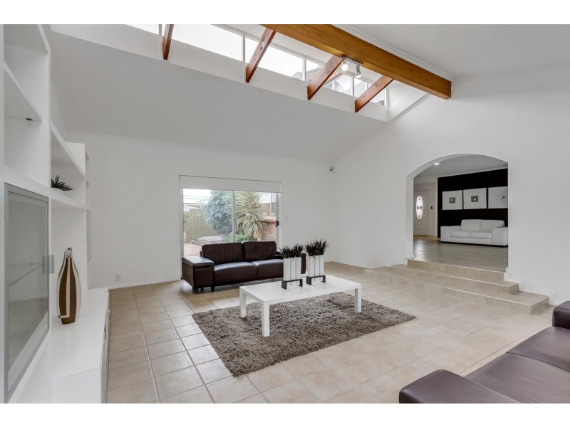 52 Penneys Hill Road, Hackham SA 5163