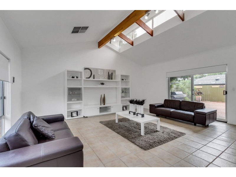 52 Penneys Hill Road, Hackham SA 5163
